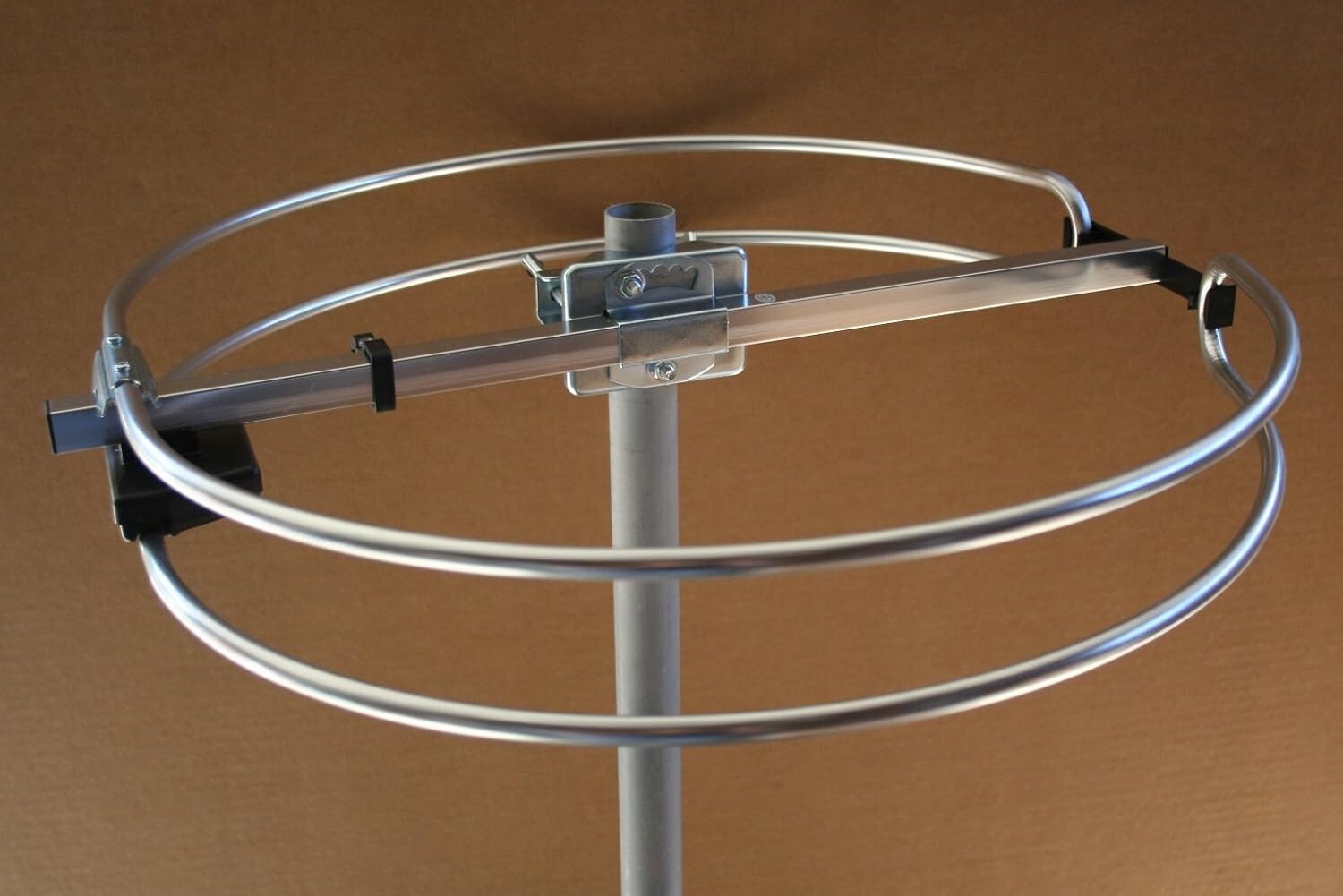 Durable Aluminum FM Loop Antenna for Superior Analog and Digital Signals