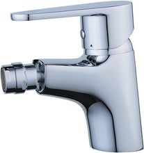 Load image into Gallery viewer, Chrome Bath Bidet Faucet with Single Hole and Swivel Aerator - Modern Elegance