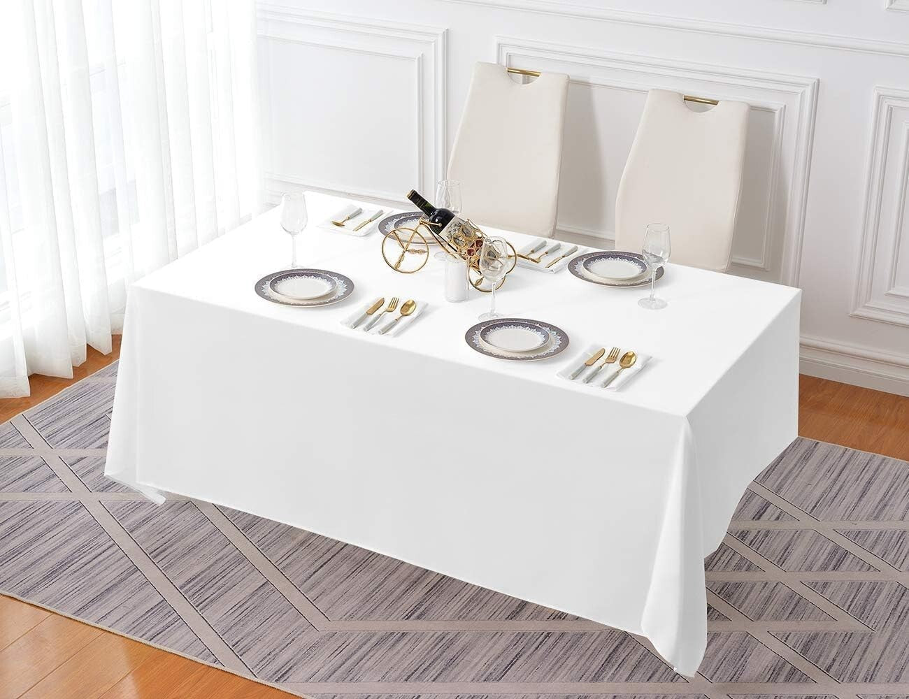 Elegant 5 Pack White 90x132 Inch Tablecloths for Stylish Dining Experiences