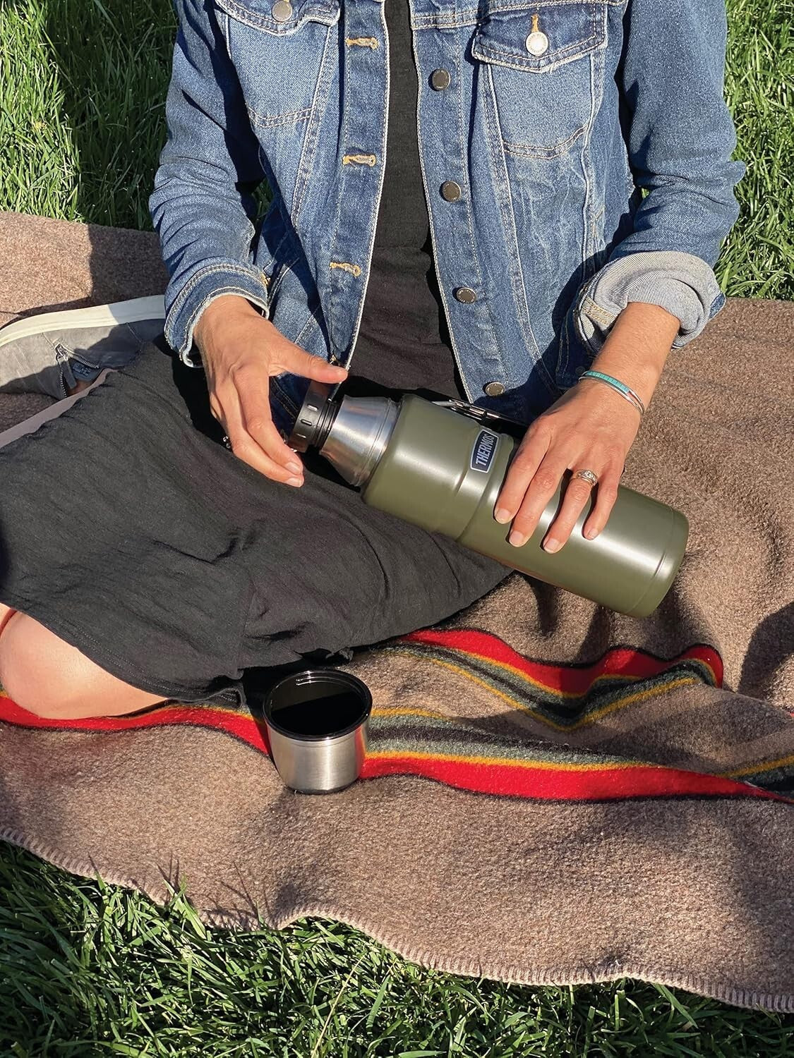 Stainless King 40oz Vacuum Beverage Bottle - Ideal for Family Camping & Travel