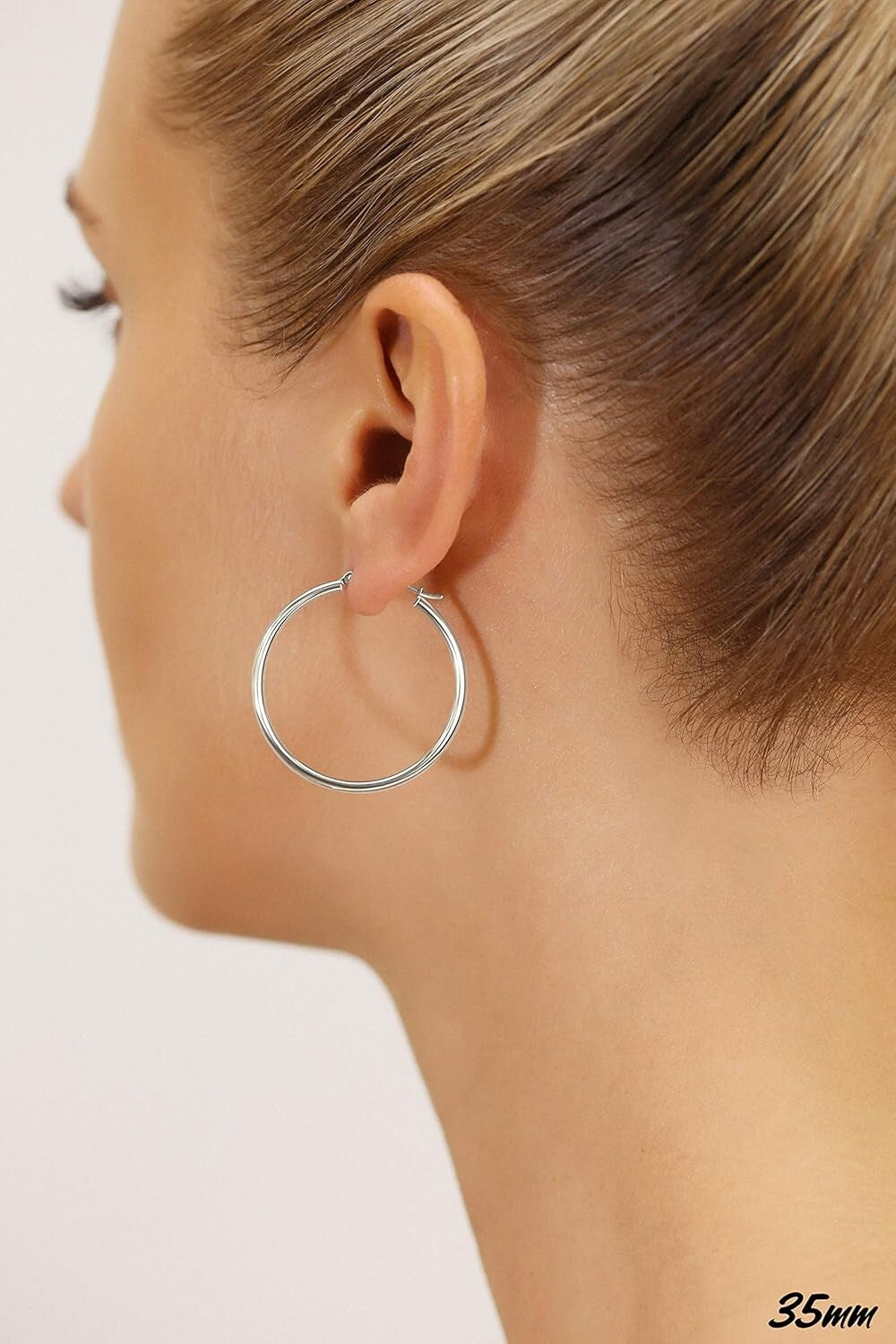 Chic 14k White Gold Round Hoop Earrings - 35mm Lightweight Style for Everyday