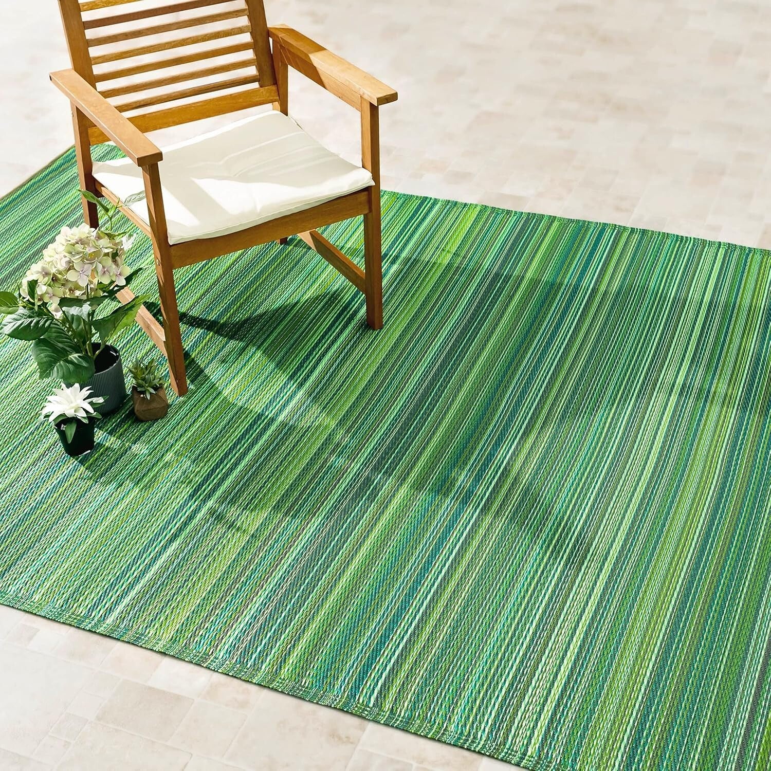 Eco-Friendly Cancun Green Outdoor Rug - Striped & Stain Resistant - 4x6 ft