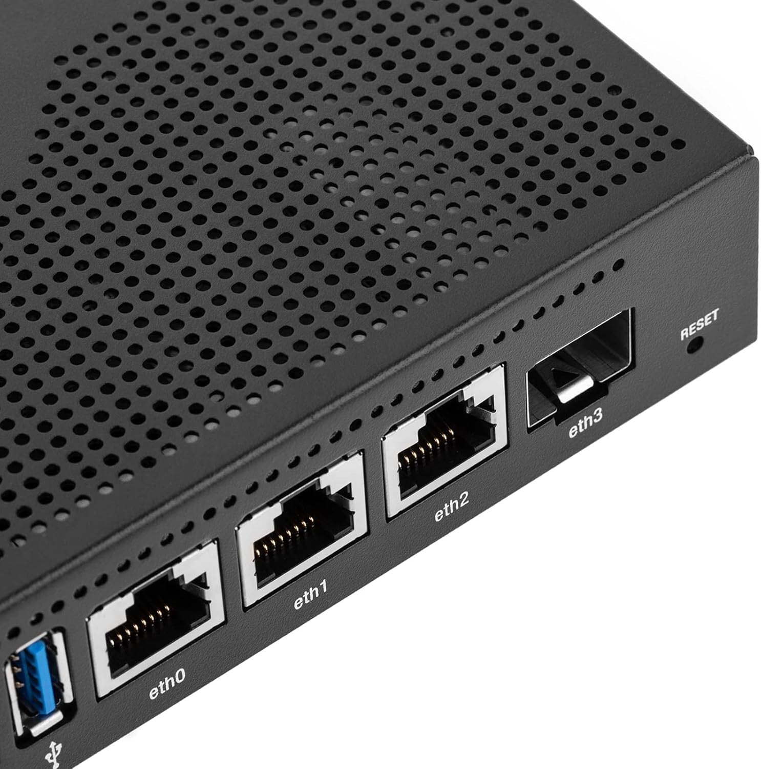 EdgeRouter 4: Ultra-Fast Routing with Gigabit Ethernet Ports & Mounting Options