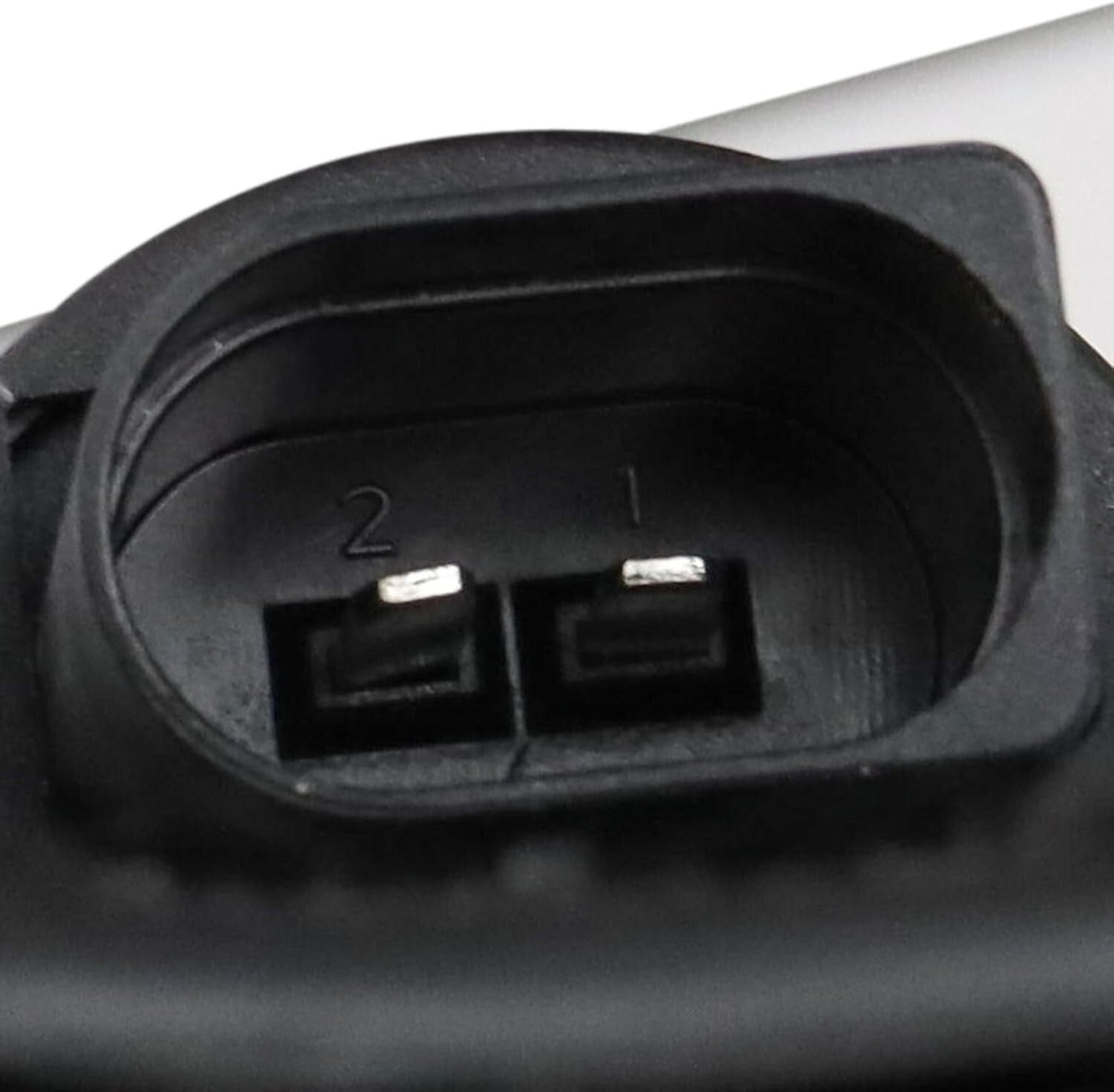 Windshield Washer Reservoir for Ram 1500/2500/3500 - Includes Fluid Level Sensor