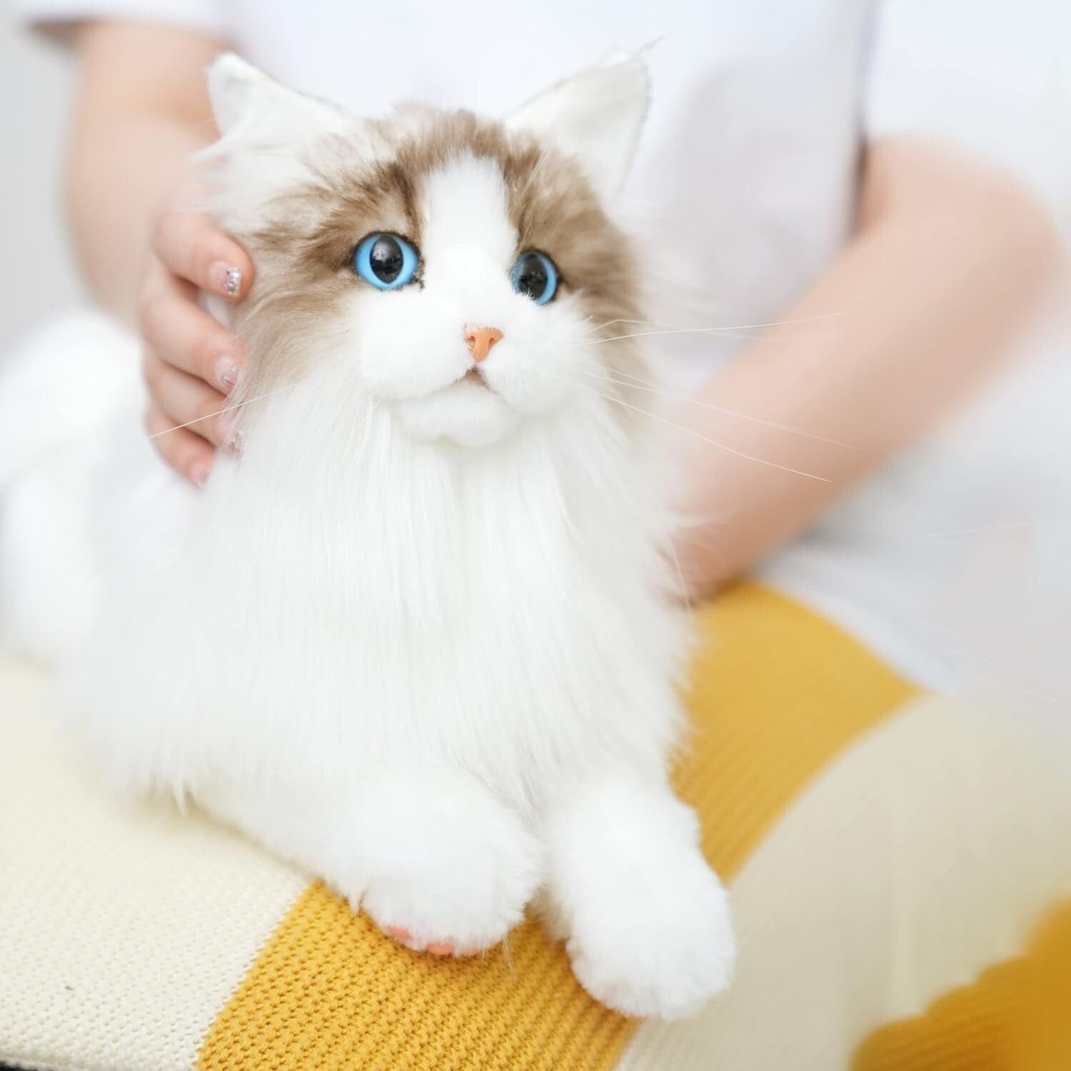 Chongker Handmade Cat Plush - Realistic White Ragdoll for Emotional Support