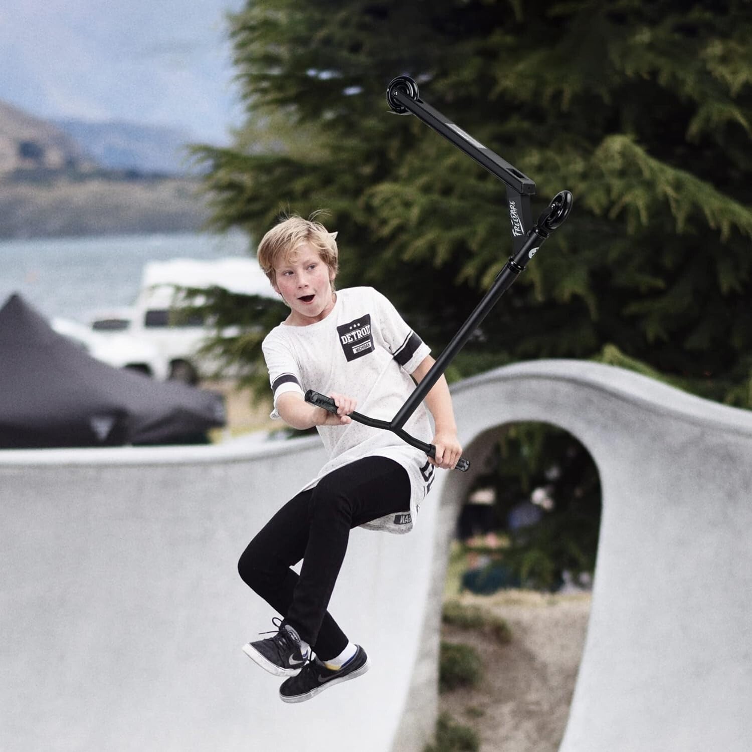 Versatile Trick Scooter for Youth and Teens - Lightweight with 220 lbs Capacity