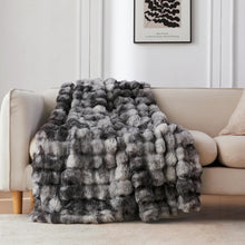 Load image into Gallery viewer, Soft Bubble-Shaped Faux Fur Throw 50x60 - Modern Elegant Blanket for All Seasons