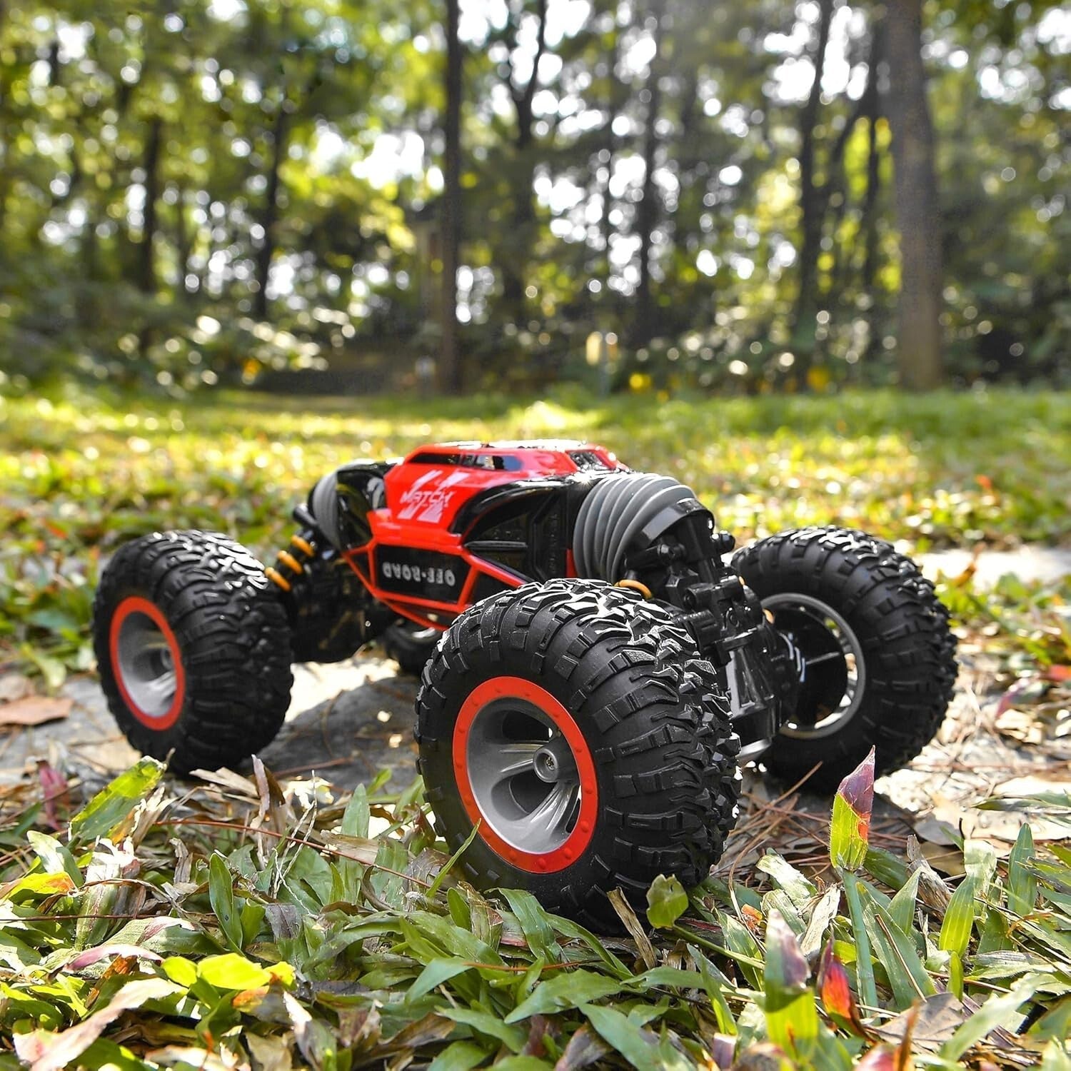 All-Terrain 15 KMH Remote Control Car - Perfect Birthday Gift for Boys 6-12