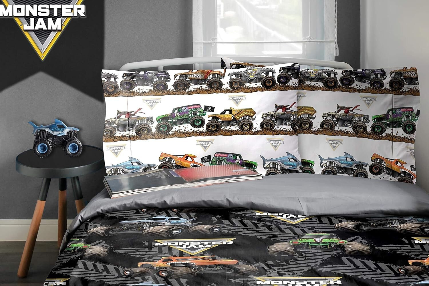 Exciting Monster Truck Full Bed Set - Comforter & Sheets for Kids’ Rooms