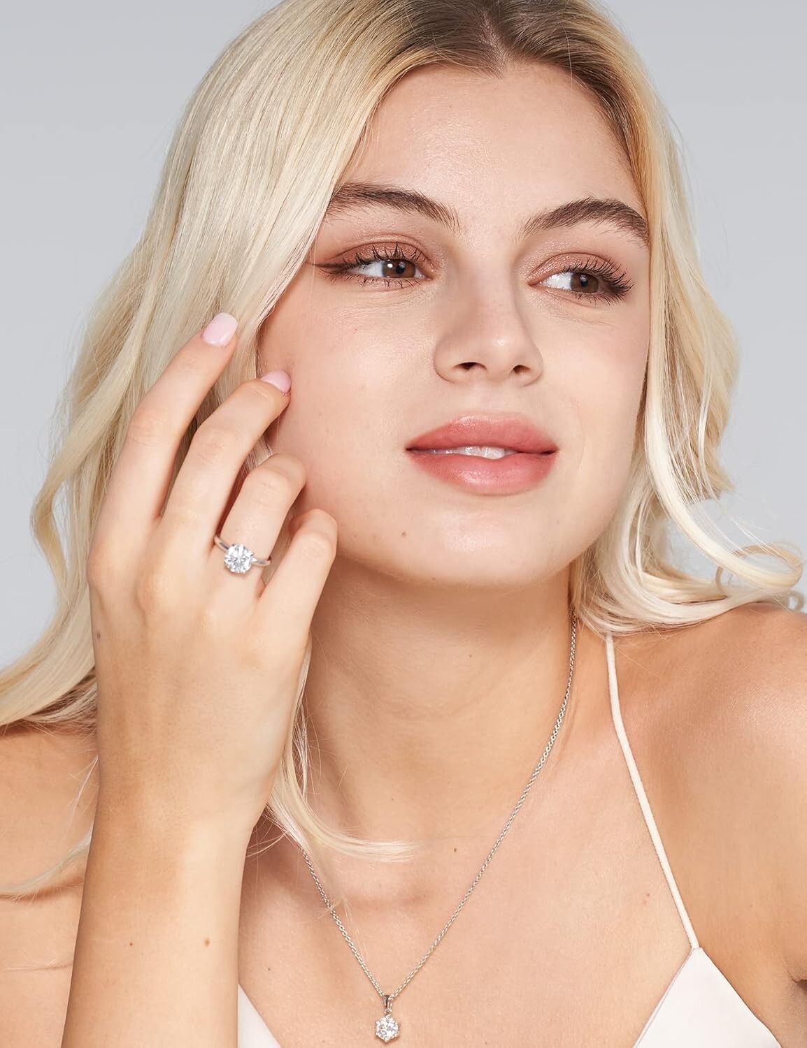 1CT D Color Moissanite Solitaire Ring - Elegant 18K White Gold Plated Design