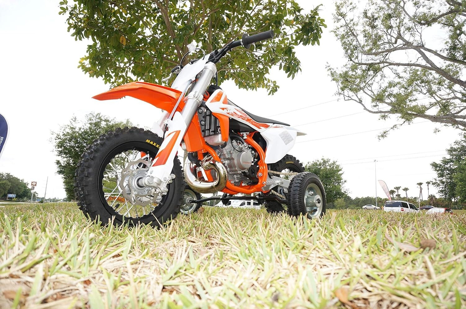 Universal 8-Inch Motorcycle Training Wheels for Growing Bikers - Wheels-4-Tots