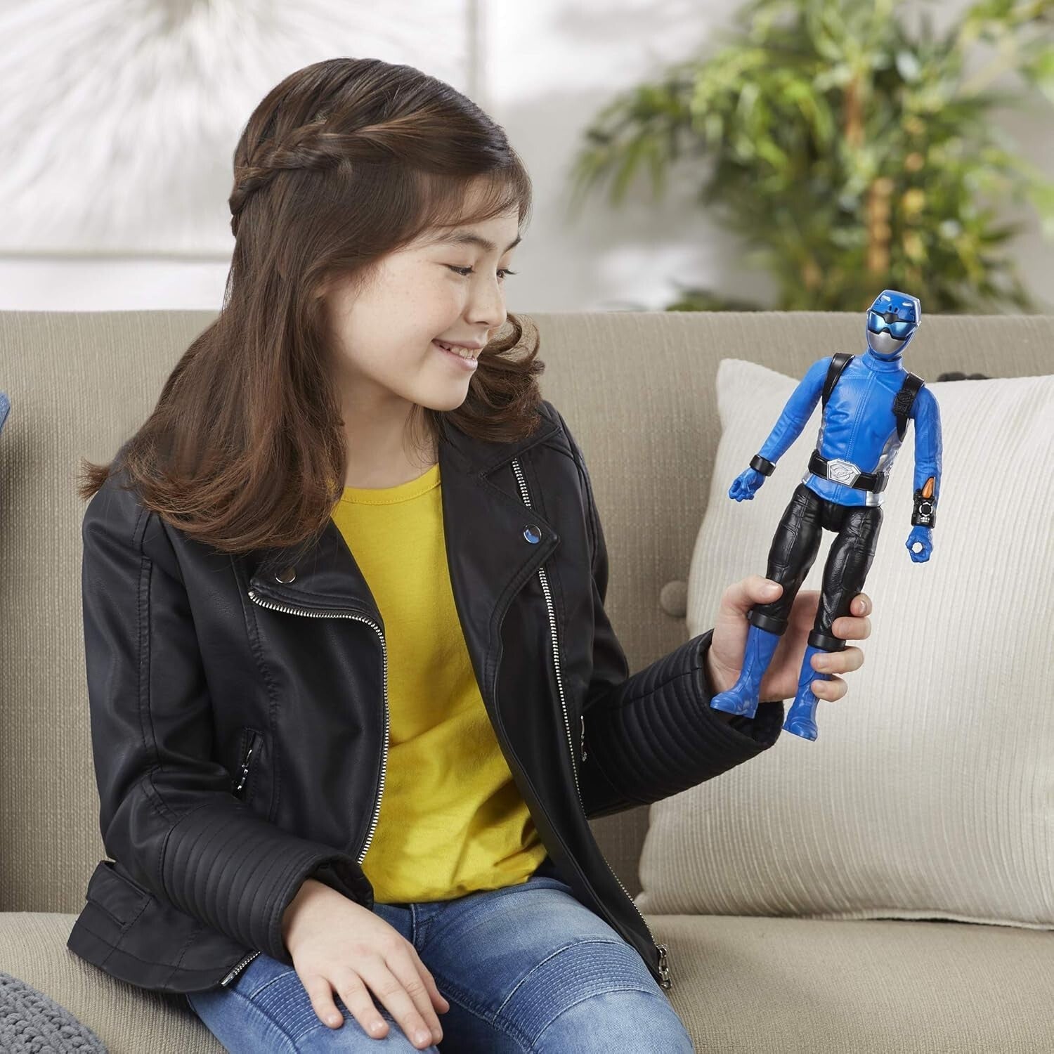 Beast Morphers Blue Ranger 12" Action Figure - Playtime Adventure Awaits!