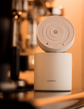 Load image into Gallery viewer, Compact Auto Vacuum Coffee Canister 0.5L - Preserve Freshness Effortlessly