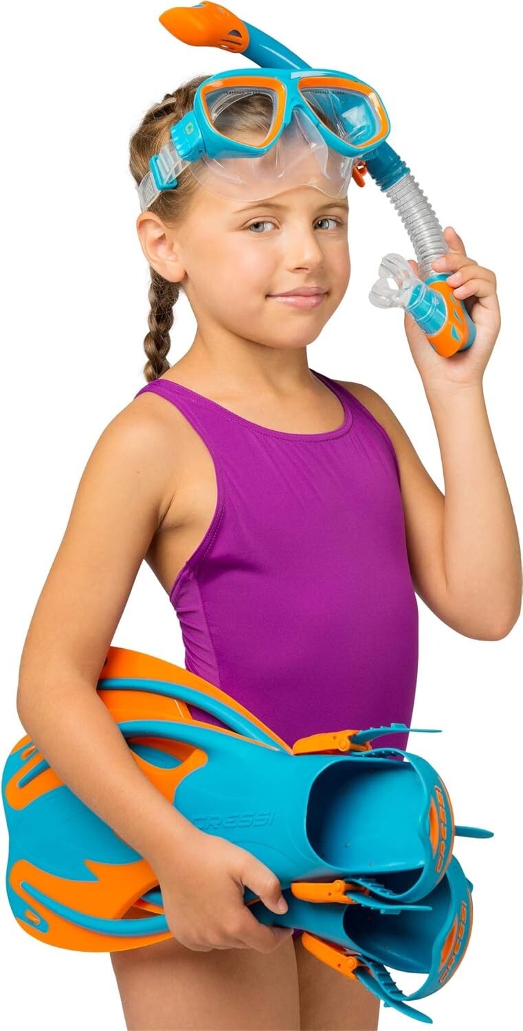 Youth Snorkeling Equipment - Rocks Dual Lens Mask, Fins & Snorkel Set for Kids