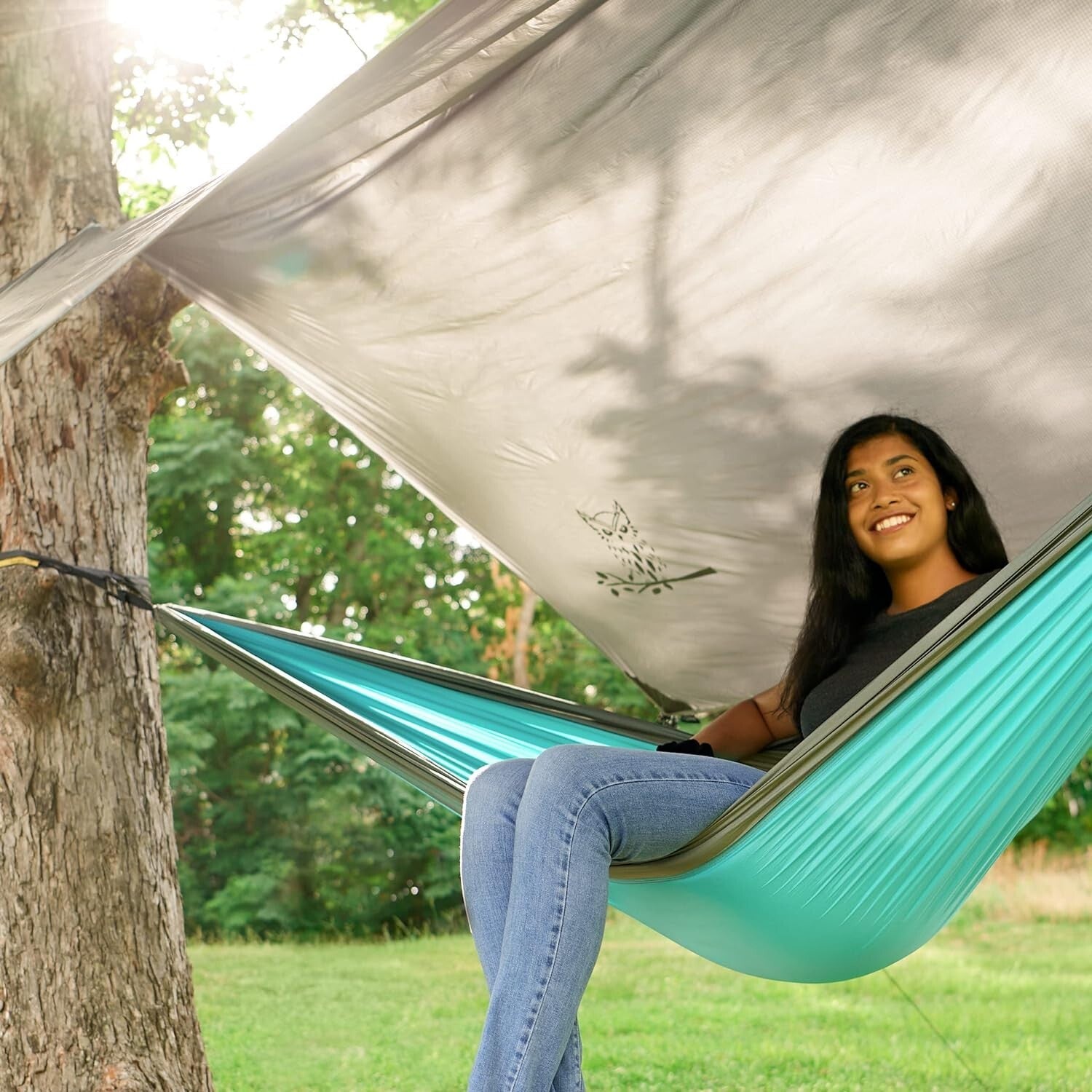 Durable Hammock Tarp with Aluminum Stakes - Essential Camping Gear Must-Have
