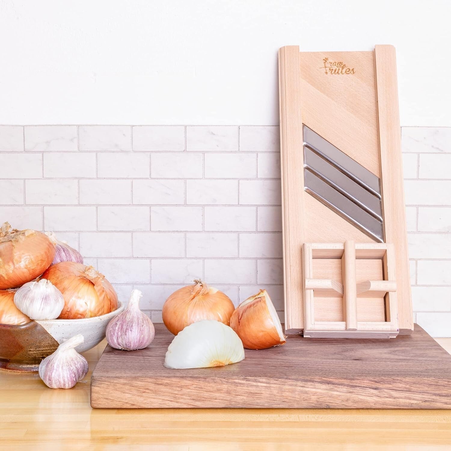 European Handcrafted Cabbage Slicer with Safety Guard for Perfect Coleslaw