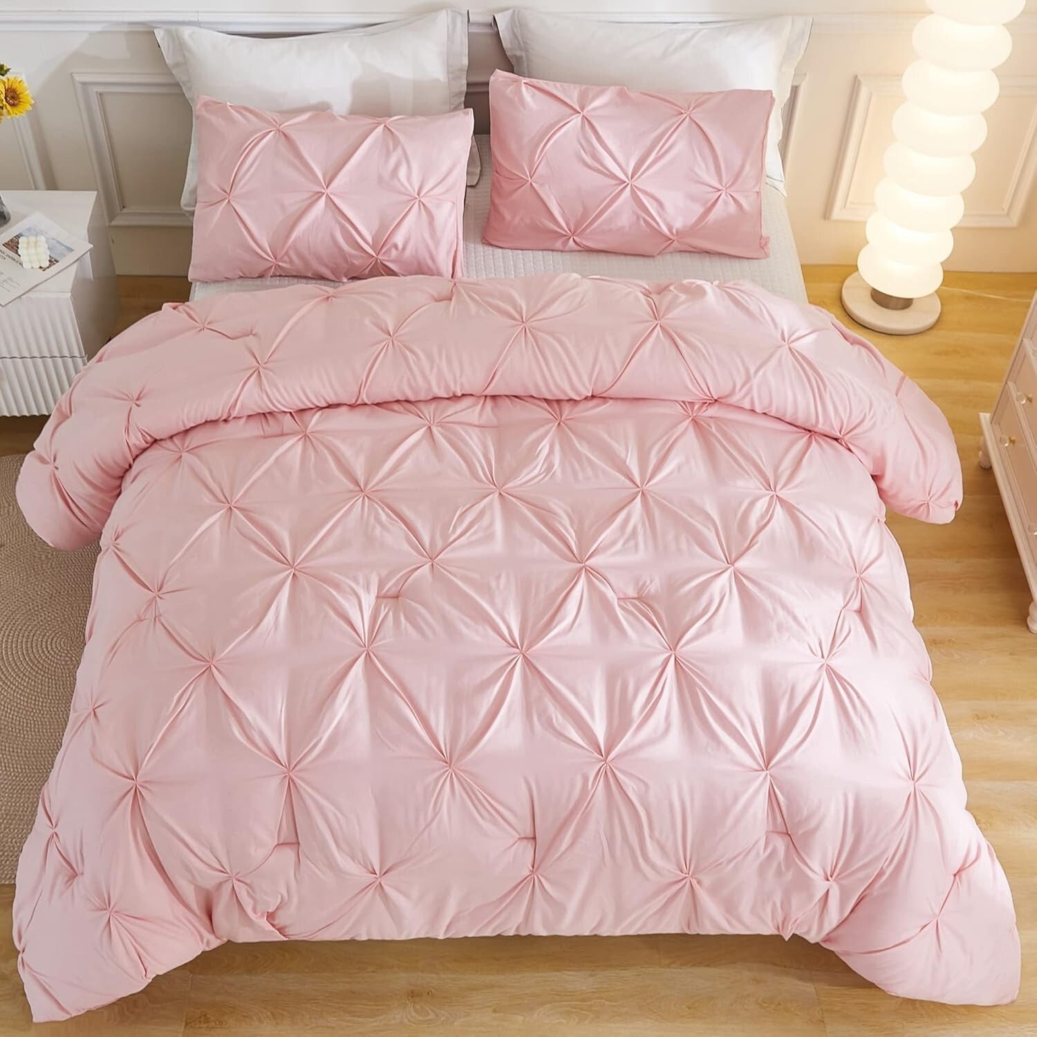 3-Piece Lightweight Pink Comforter Set - Elegant All-Season Bedding for Girls