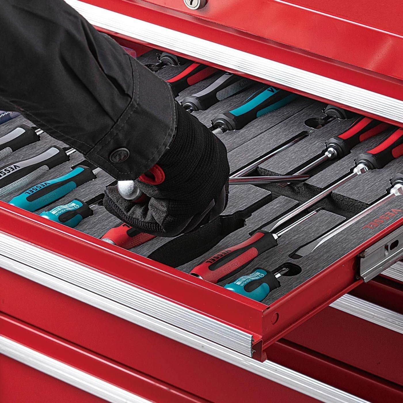 Philips Head 8-Piece Screwdriver Set with Foam Inlay - Comfort Meets Function