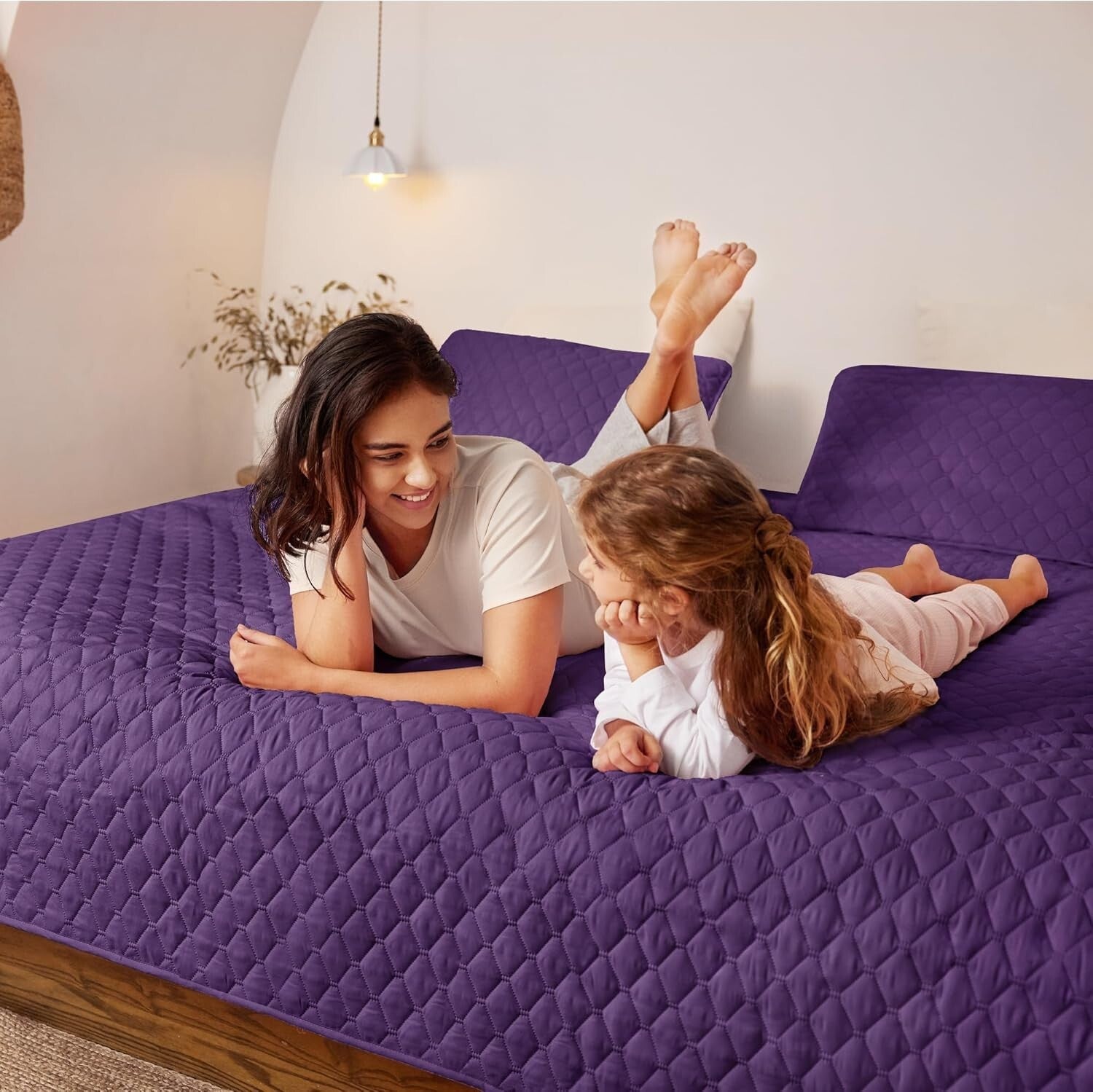 Reversible King Size Quilt Set - Lightweight & Stylish Deep Purple/Lilac