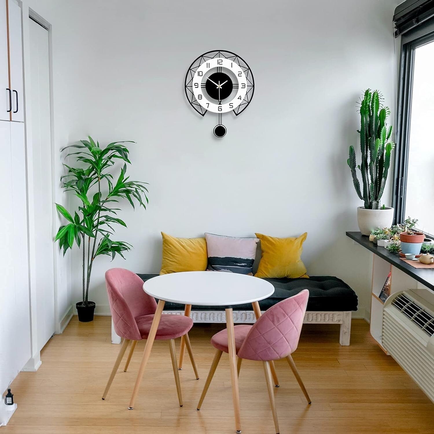 14 Inch Quiet Battery-Operated Wall Clock - Perfect for Living Room & Kitchen