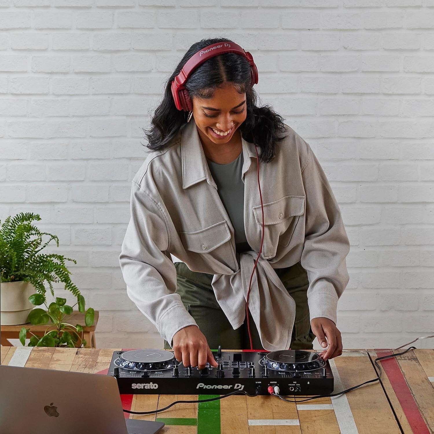 Professional Battle-Style DDJ DJ Controller for Serato - Ideal for Performances