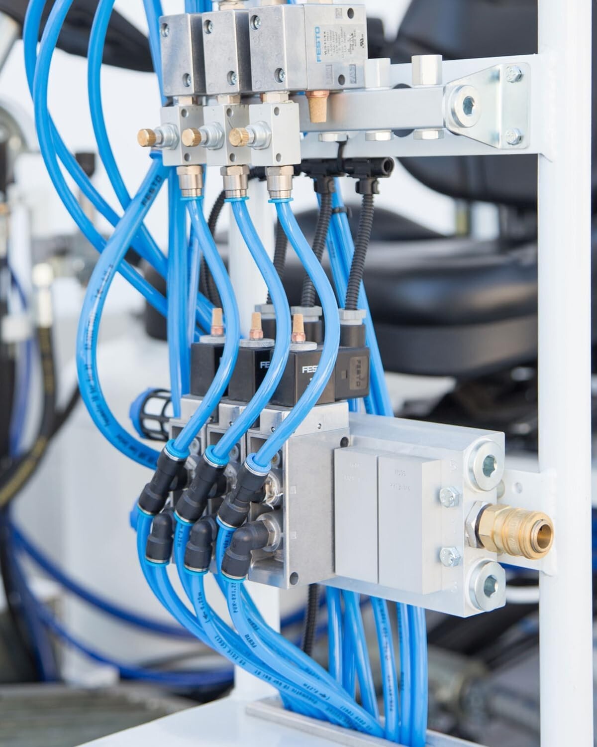 High-Pressure 116PCS Pneumatic Connector Kit & Accessories for DIY & Automotive