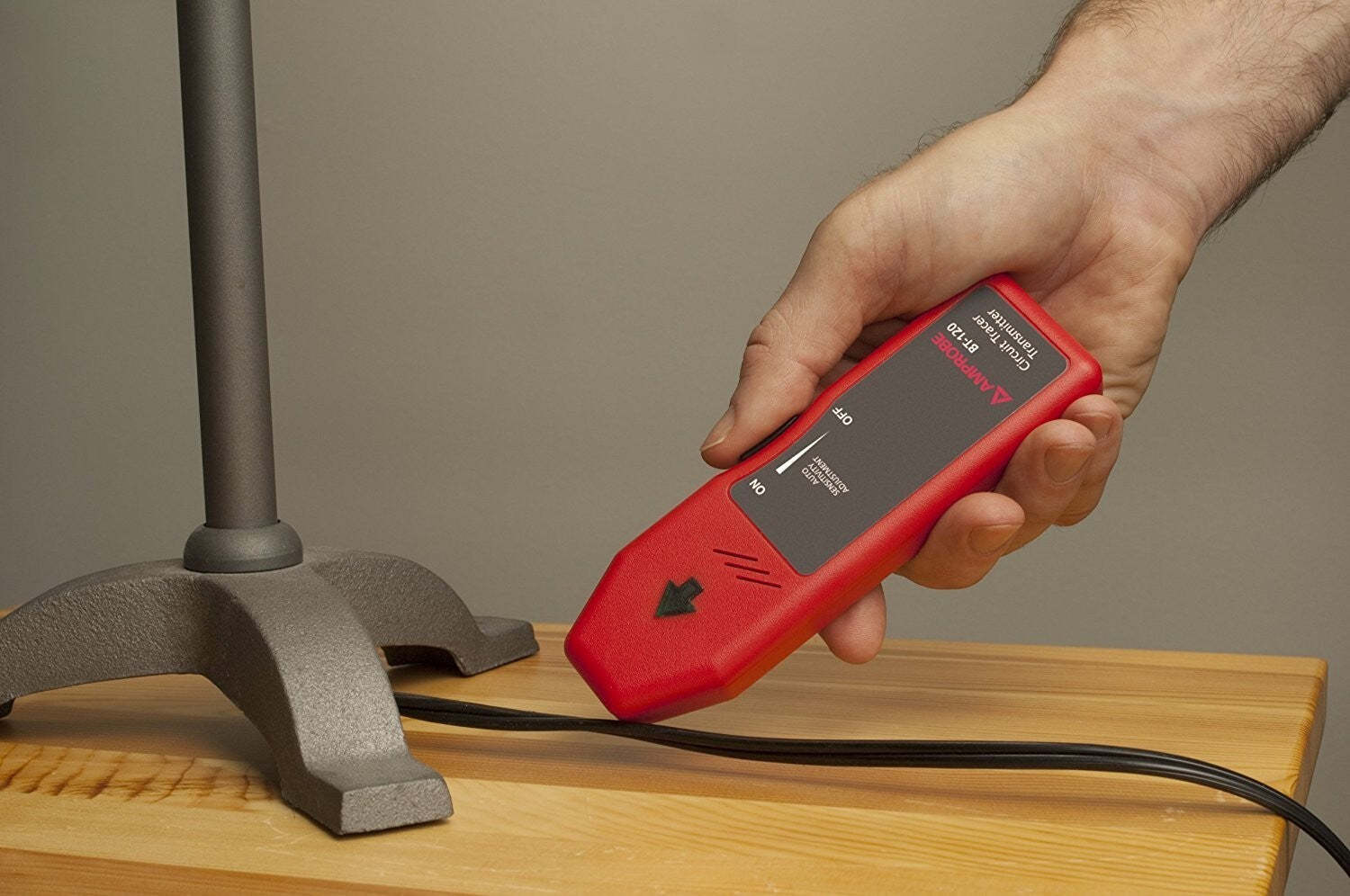 Reliable Circuit Breaker Tracer with LED Indicator - Essential for Electricians