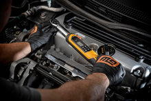 Load image into Gallery viewer, Compact 3/8 Drive Electronic Torque Wrench - Smart Alerts &amp; Lightweight Design