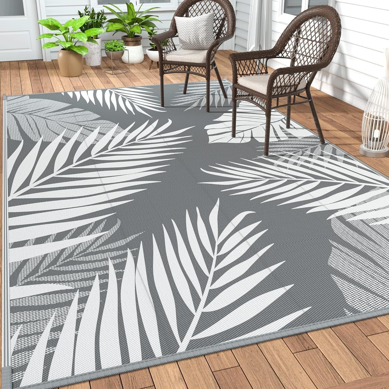 Versatile 9x12 Outdoor Carpet with Palm Leaf Design - Perfect for Decks &Picnics