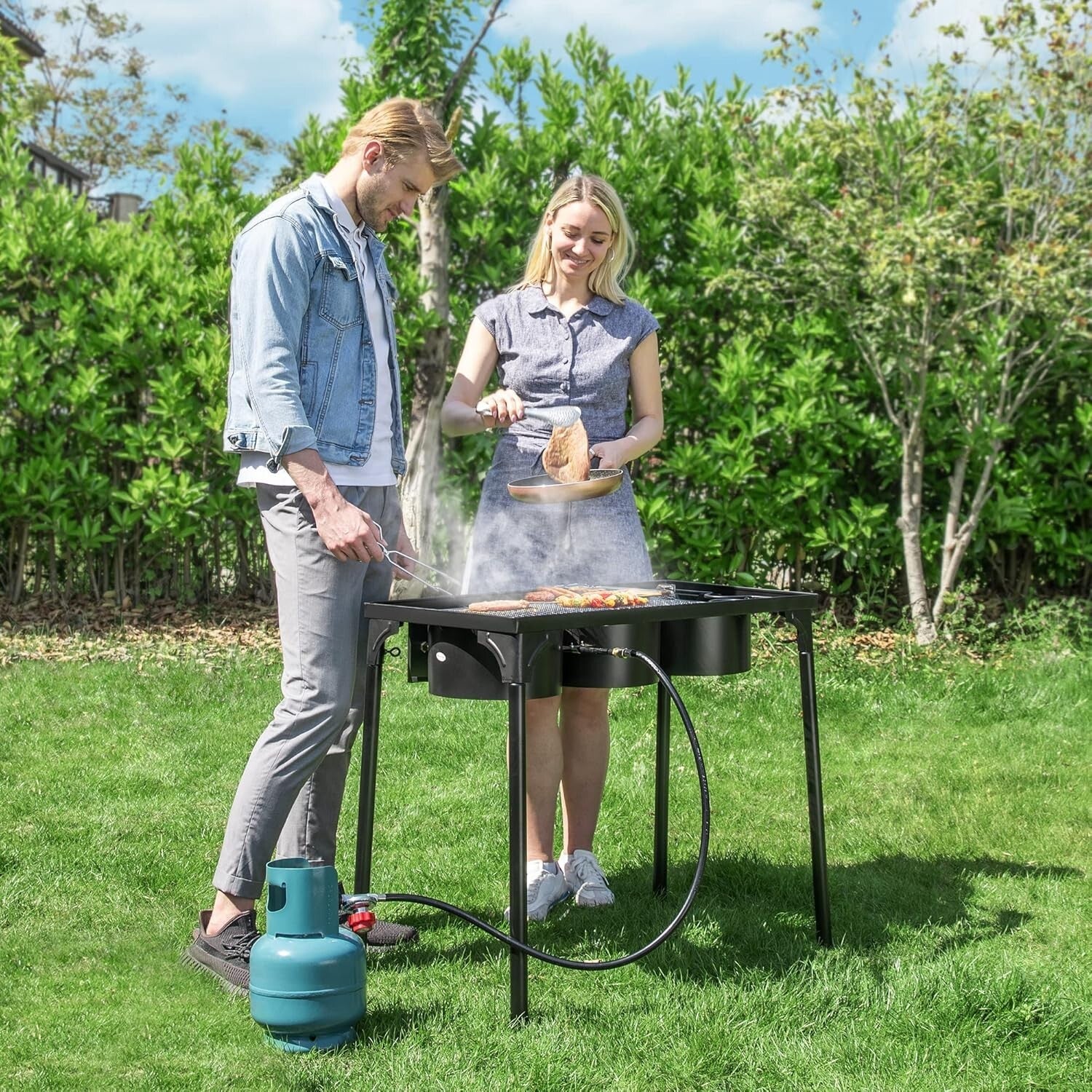 Compact Heavy-Duty 3-Burner Propane Stove: Perfect for Camping & Backyard Feasts