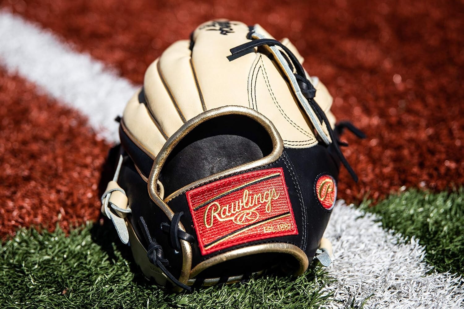 Youth Right Hand Throw Heart of The Hide 12.75" Baseball Glove - R2G Excellence