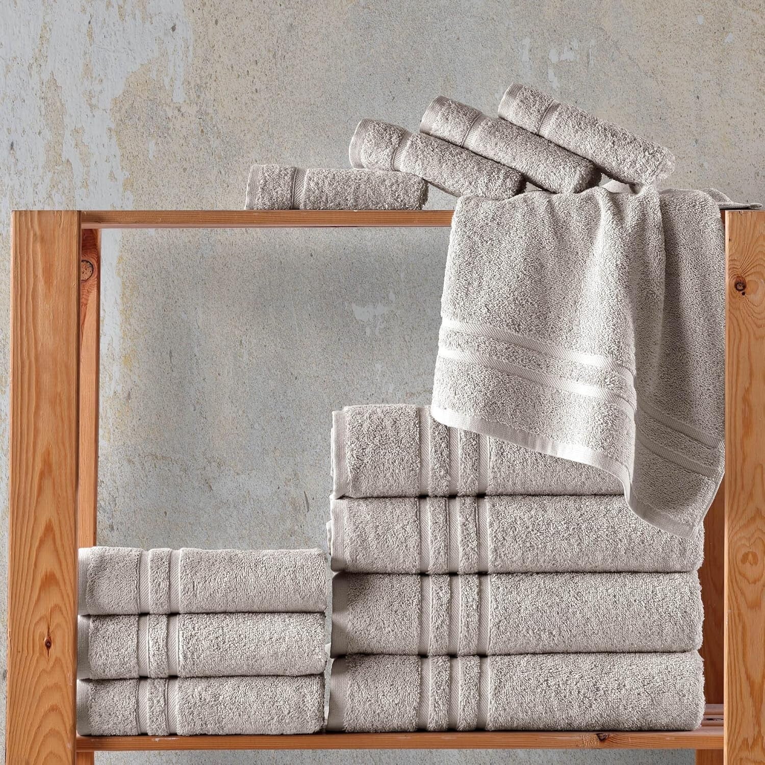 Premium 4-Piece Bath Towel Set – Ice Silver, Quick-Drying Cotton, 600 GSM