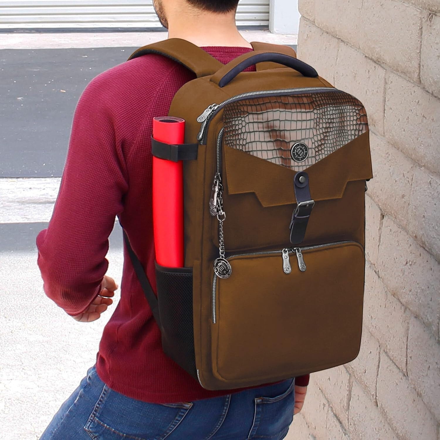 Reinforced MTG Backpack for Card Games - Stylish and Functional Travel Solution