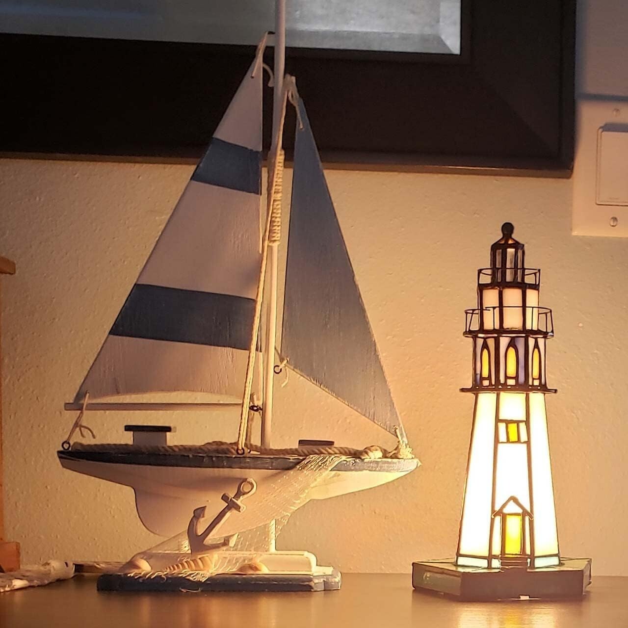 Artistic 10-Inch Lighthouse Tiffany Style Stained Glass Table Lamp - Night Light