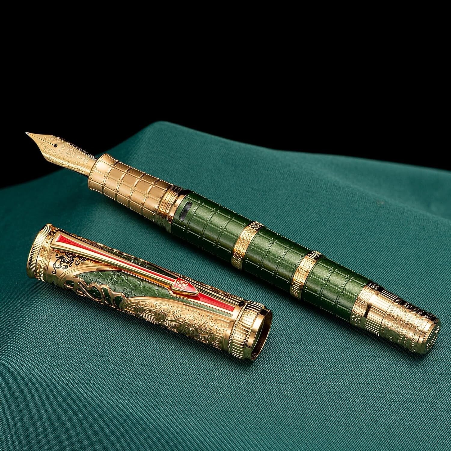Elegant Metal Fountain Pen with Qin Dynasty Design - Fine Nib and Gift Box