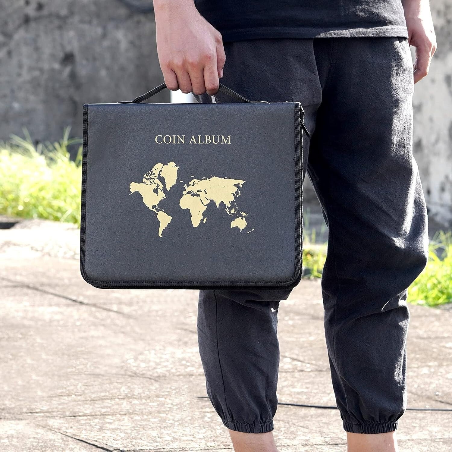 Elegant Coin Album with 230 Pages - Ideal for Collectors of Coins & Paper Money