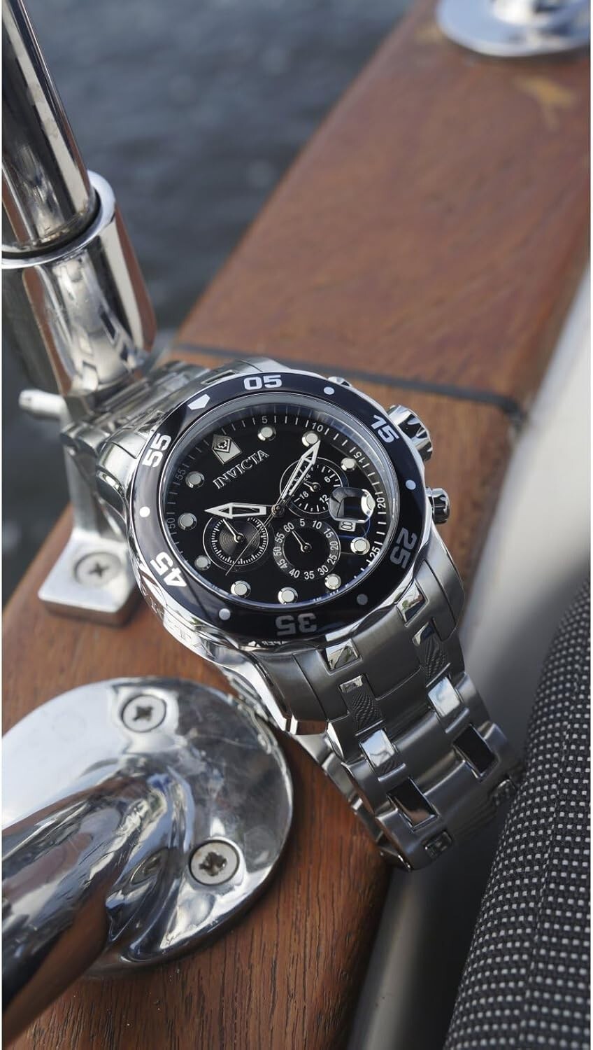 Luxury Men's Pro Diver Watch with Stainless Steel Band and Flame Fusion Crystal