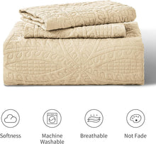 Load image into Gallery viewer, Elegant Cal King Summer Quilt Set - 3 Piece Coin Pattern for Year-Round Comfort