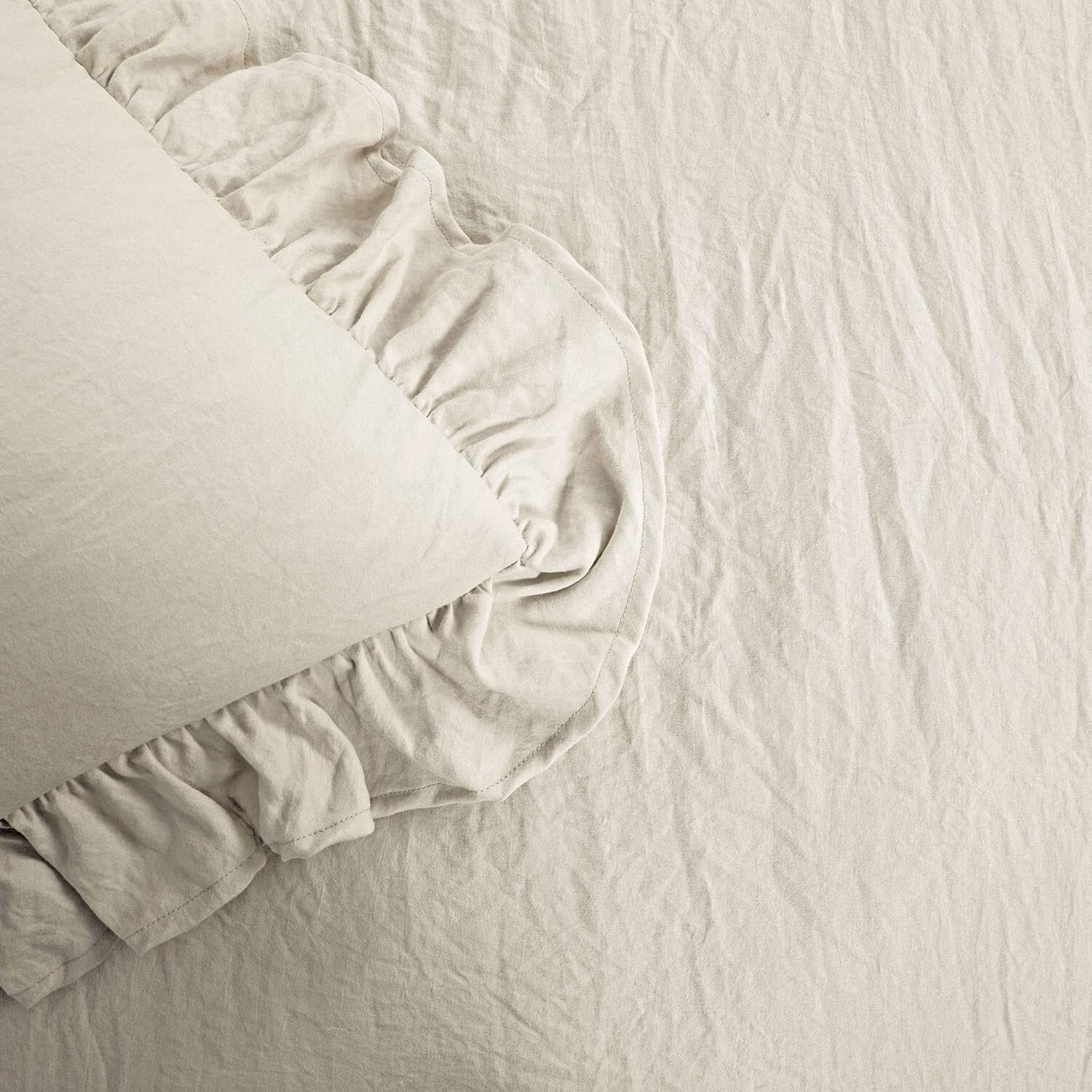 Elegant 3-Piece Reyna Ruffle Comforter Set - Cozy California King Bedding