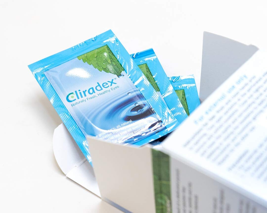 Deep Cleansing Eyelid Towelettes – Effective Against Blepharitis & Irritation