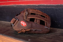 Load image into Gallery viewer, Unisex 13" Player Preferred Glove - Ideal for Baseball &amp; Slowpitch Softball