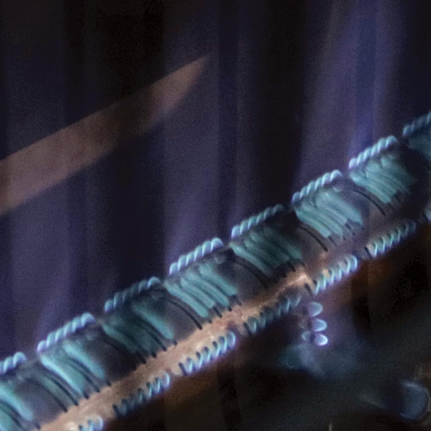 Compact Natural Gas Space Heater with Thermostat Control – Ideal for Any Room