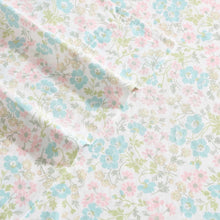Load image into Gallery viewer, Chic Jaynie Pink Queen Sheet Set - Premium Cotton, Deep Pocket &amp; 4 Pillowcases