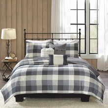 Load image into Gallery viewer, Cozy Buffalo Plaid Reversible Quilt Set with Decor Pillows - Full/Queen 6-Piece
