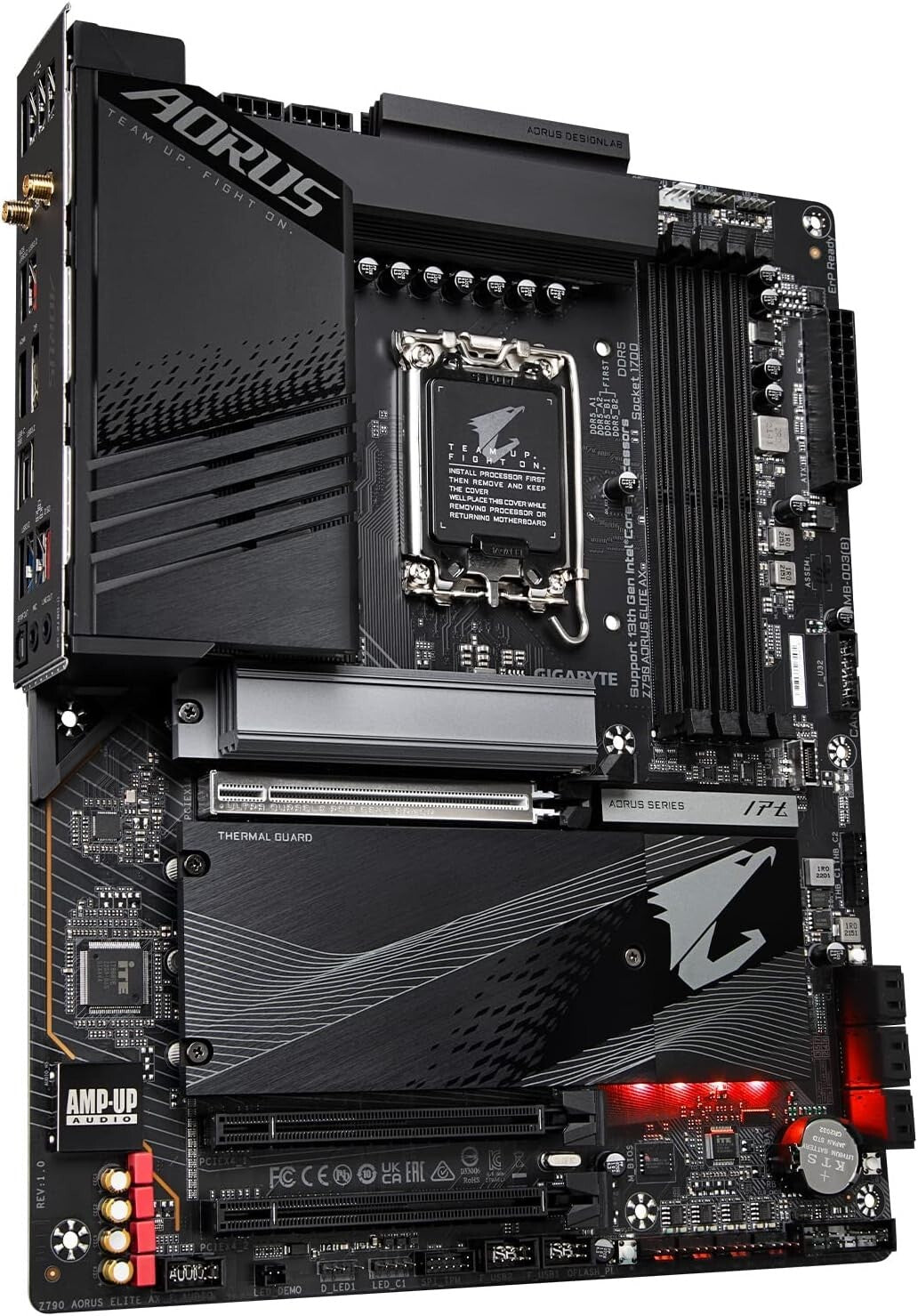 Advanced Gaming Motherboard: LGA 1700 Socket, Quad M.2 & Enhanced Thermal Design