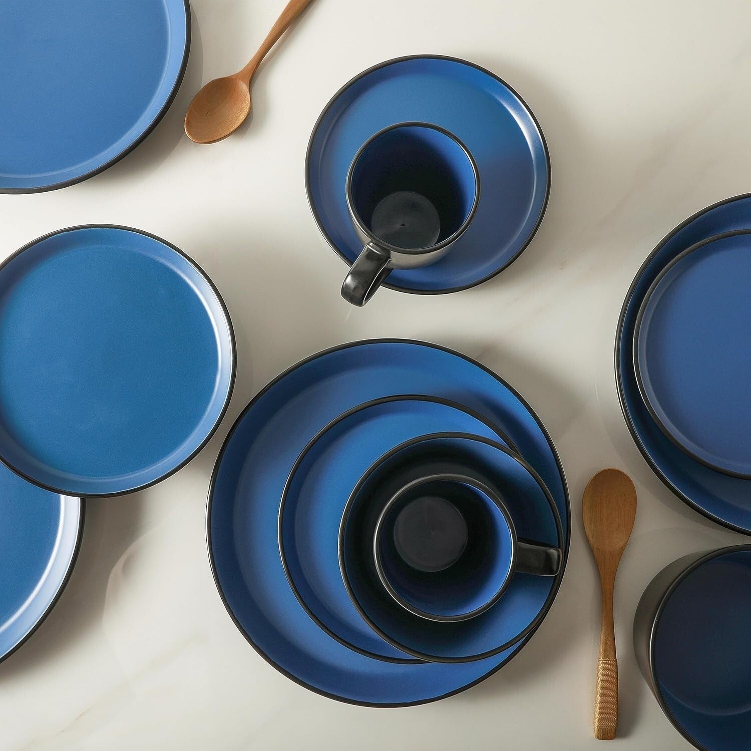 Stylish 16-Piece Blue and Black Stoneware Dinnerware Set for Elegant Dining