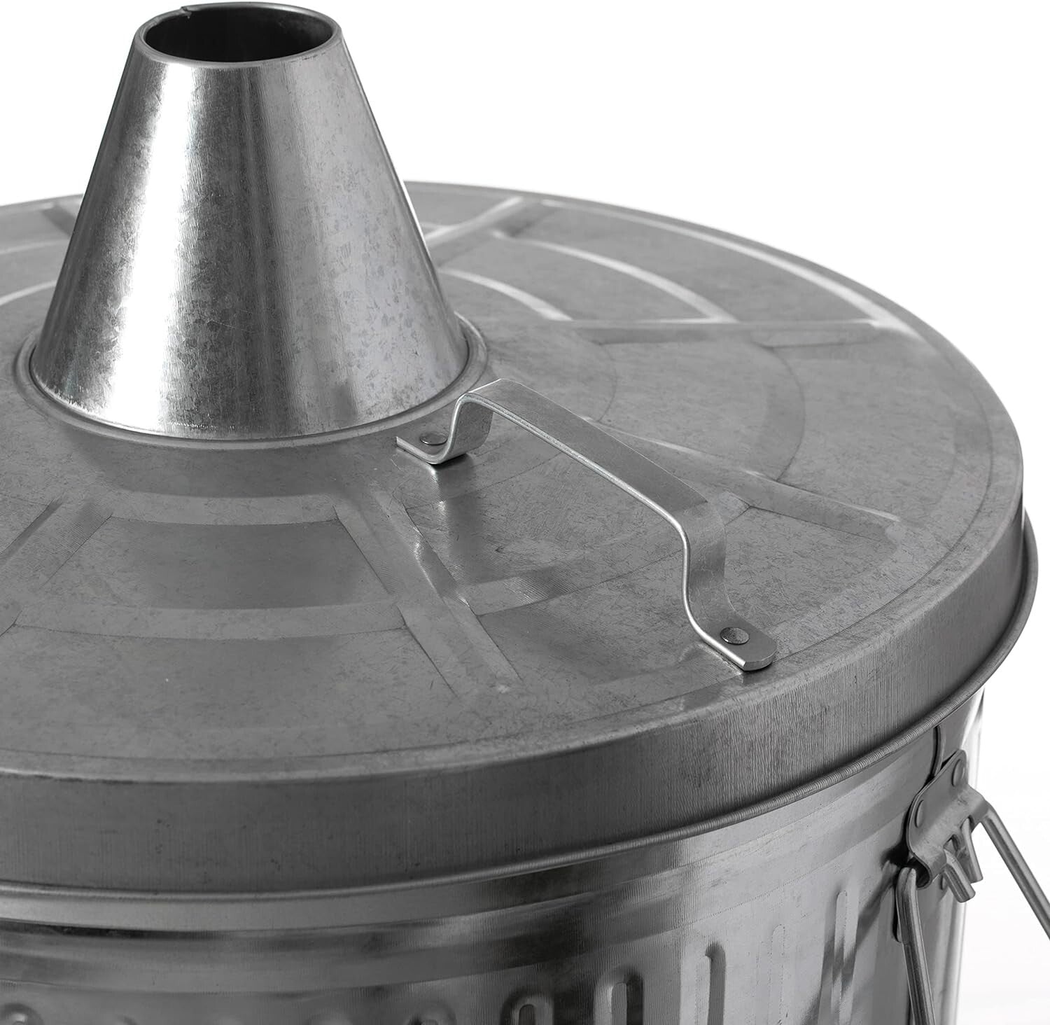 Galvanized Metal Garden Incinerator with Chimney - Round 20-Gallon Waste Burner
