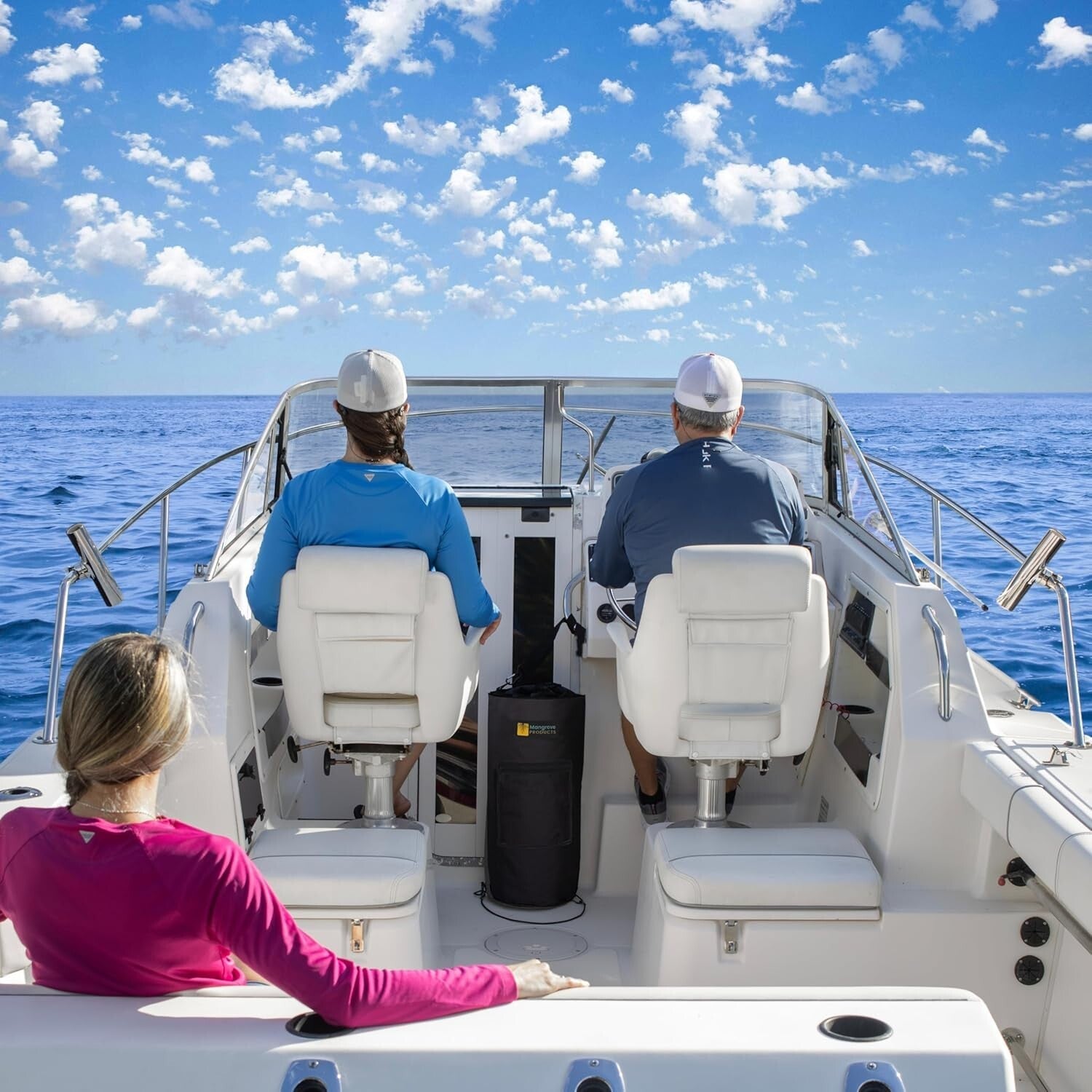 Rugged 7.05 Gallon Boat Trash Can - Heavy-Duty Design for Outdoor Adventures