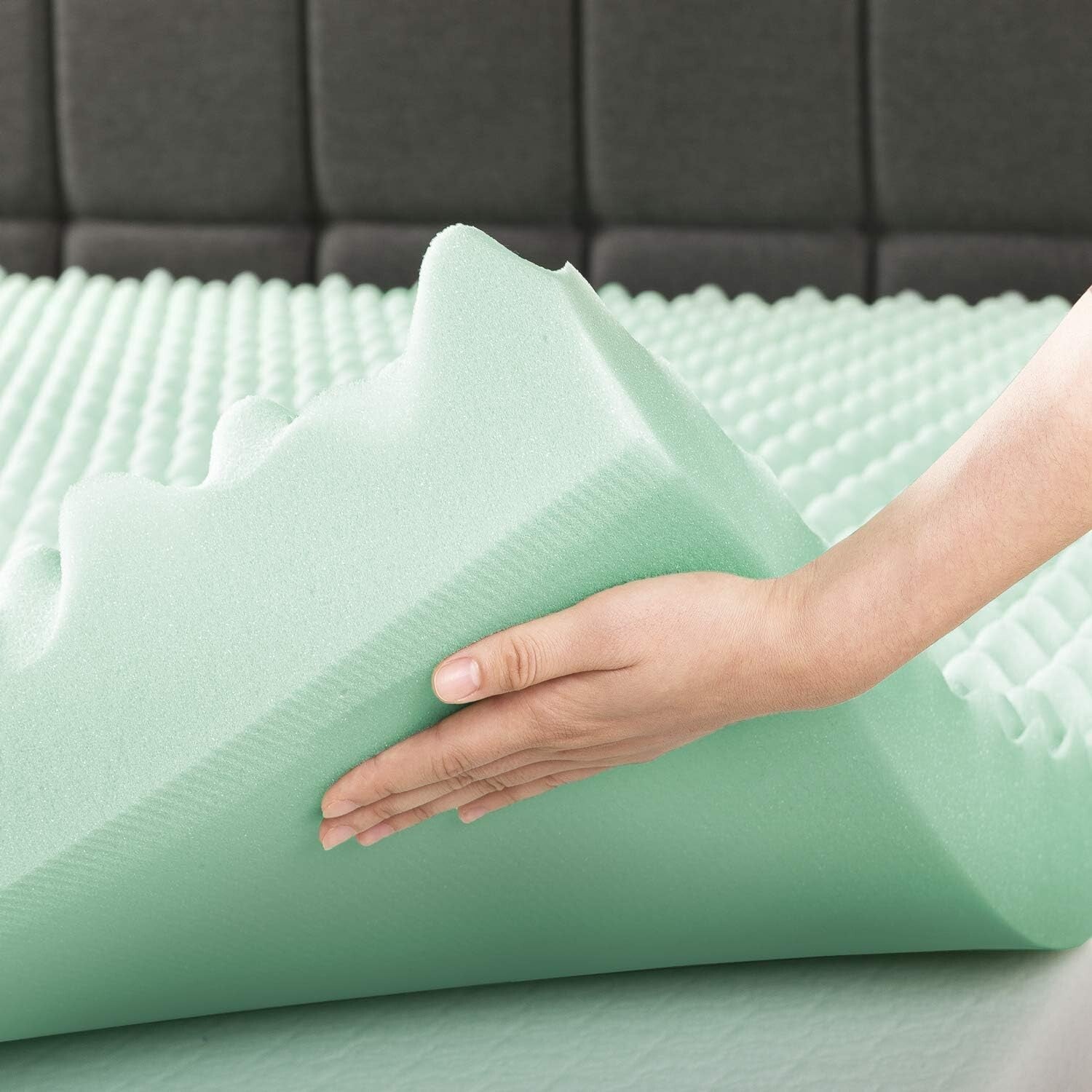 Breathable 4-Inch Twin Memory Foam Topper with Aloe Infusion for Restful Sleep