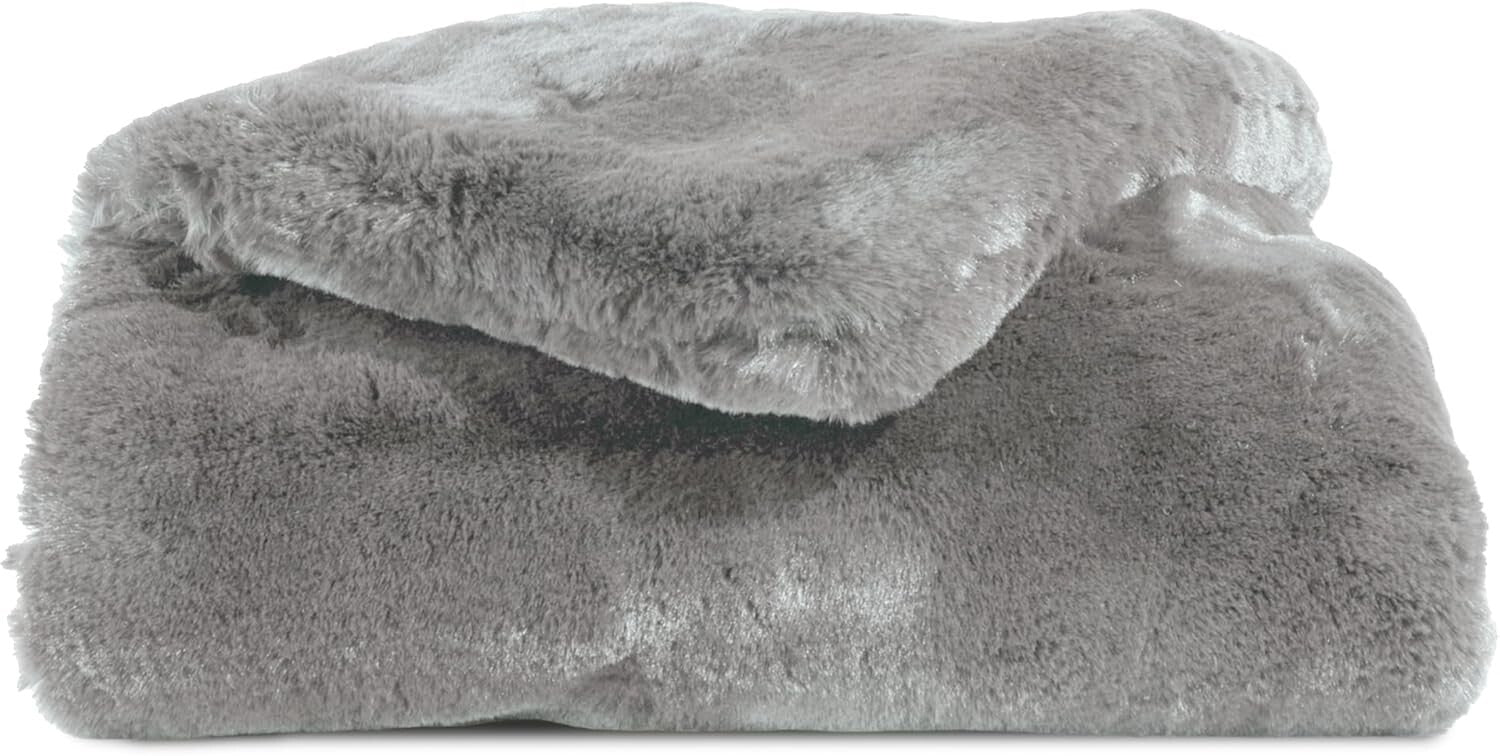 Dove Grey Faux Fur Cuddle Throw - Plush & Cozy 60" x 50" for Ultimate Relaxation